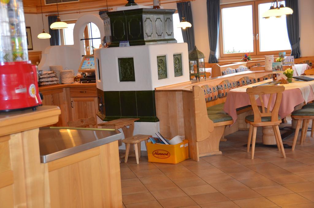 Gasthof-Pension Urzn Altmünster 외부 사진